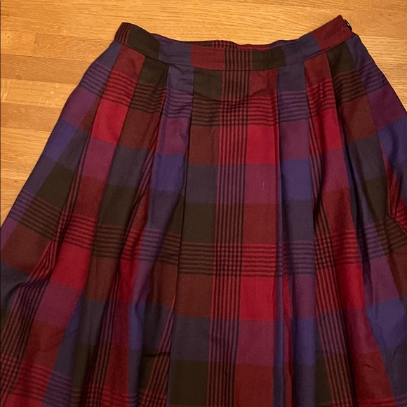 Vintage Perry Ellis Portfolio Plaid Wool Skirt - Picture 6 of 7